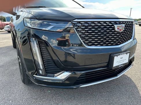 Used 2024 Cadillac XT6 Luxury AWD/4WD image 7