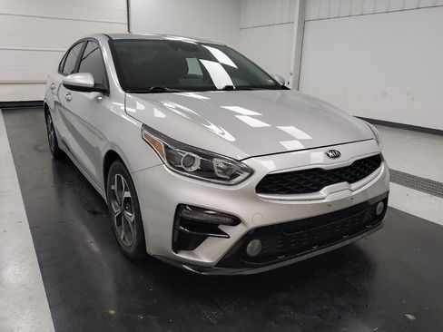 Used 2021 Kia Forte LXS FWD image 13