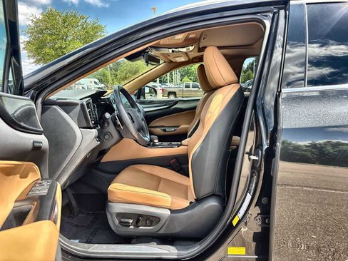 Used 2024 Lexus NX 350 AWD image 2