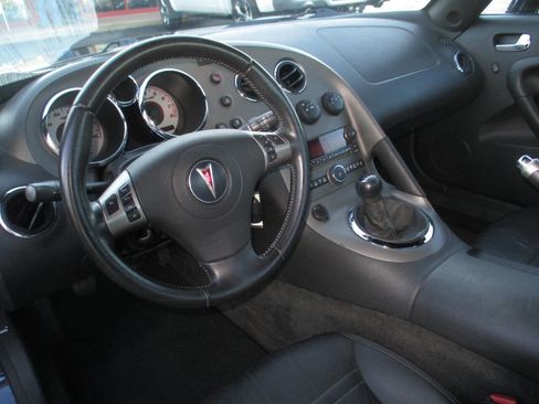 Used 2008 Pontiac Solstice Convertible w/ Premium Package image 12