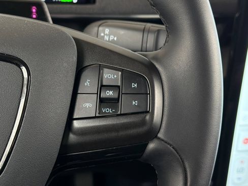 Used 2025 Ford Mustang Mach-E Select RWD image 28