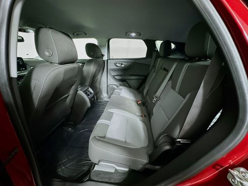 Used 2024 Chevrolet Blazer LT w/ Convenience Package FWD image 26