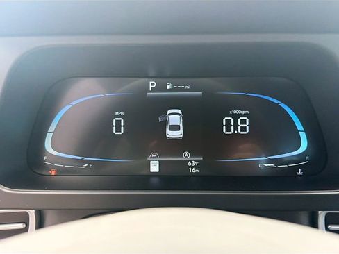 New 2026 Hyundai Elantra SE image 12