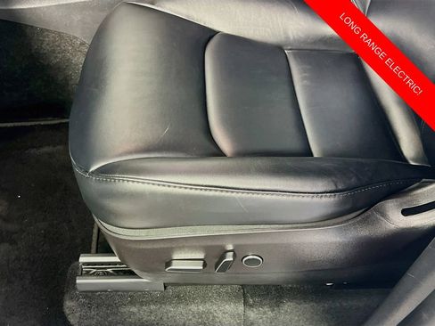 Used 2022 Tesla Model Y Long Range AWD/4WD image 21