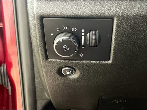 Used 2021 Jeep Grand Cherokee Limited w/ Trailer Tow Group IV AWD/4WD image 14