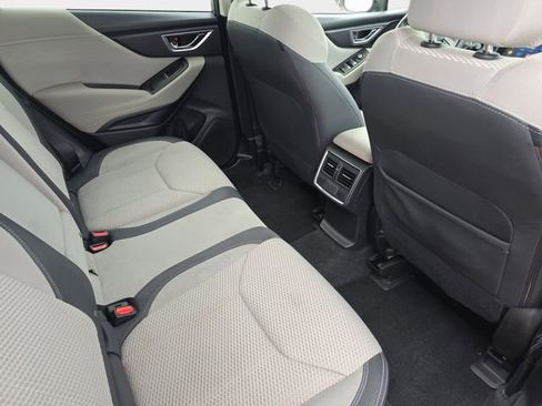 Used 2019 Subaru Forester Premium w/ All-Weather Package AWD/4WD image 13