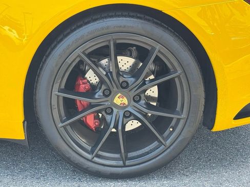 Used 2019 Porsche 911 Carrera image 15