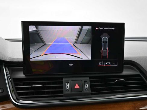 Used 2023 Audi Q5 2.0T Premium image 15