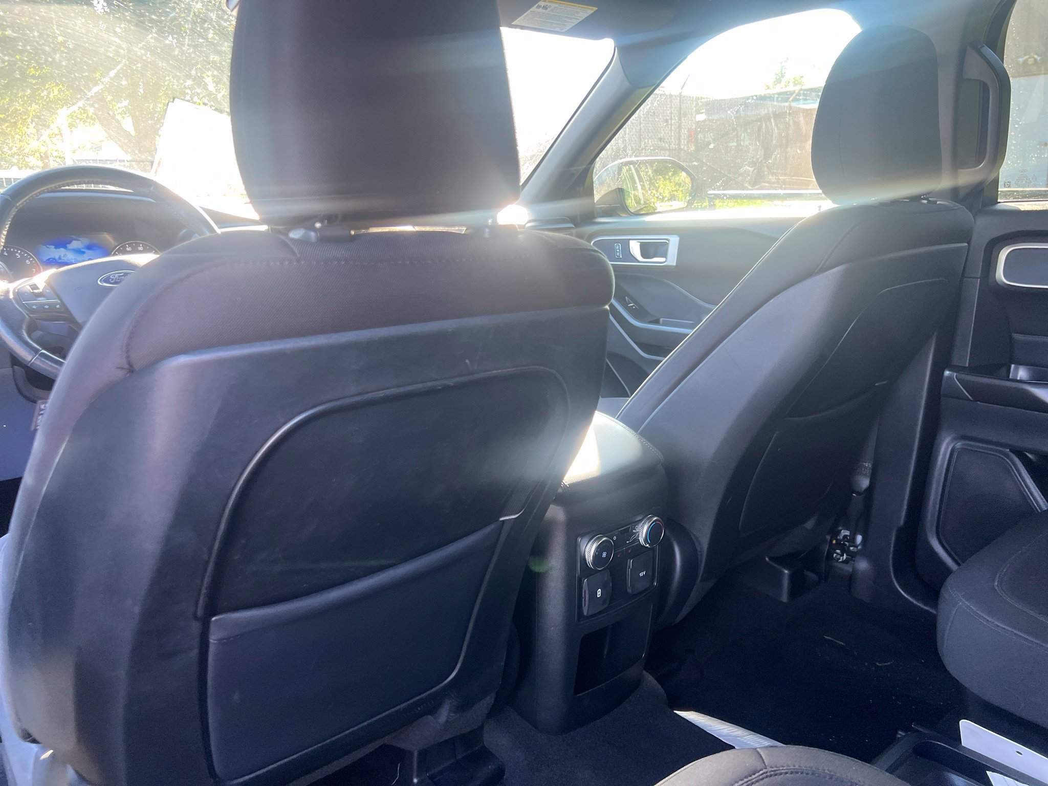 Used 2020 Ford Explorer XLT w/ Comfort Package AWD/4WD image 13