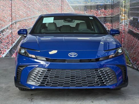 Certified 2026 Toyota Camry SE w/ Convenience Package FWD image 3