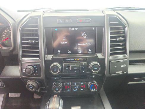 Used 2018 Ford F150 XLT w/ Equipment Group 302A Luxury image 17