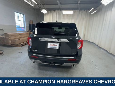 Used 2023 Ford Explorer Limited w/ Limited Technology Package image 9