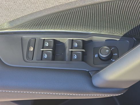 New 2026 Volkswagen Tiguan S image 25