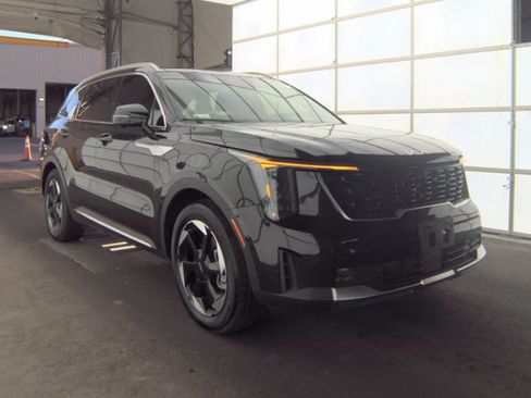 Used 2025 Kia Sorento SX Prestige AWD/4WD image 4