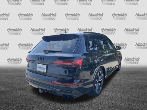 Used 2023 Audi SQ7 Prestige AWD/4WD image 10