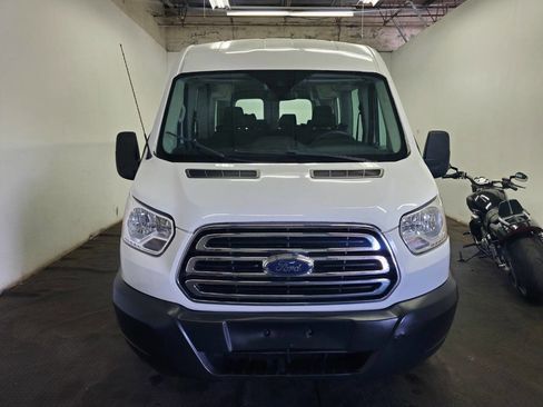Used 2019 Ford Transit 350 XLT RWD image 2