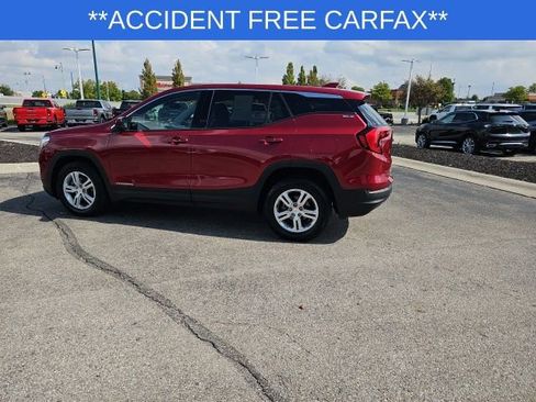 Used 2020 GMC Terrain SLE image 13