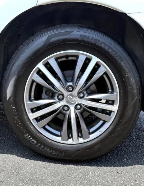 Used 2019 INFINITI QX60 Pure AWD/4WD image 13
