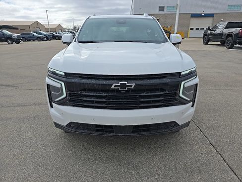 Used 2026 Chevrolet Suburban RST w/ Comfort Package image 2