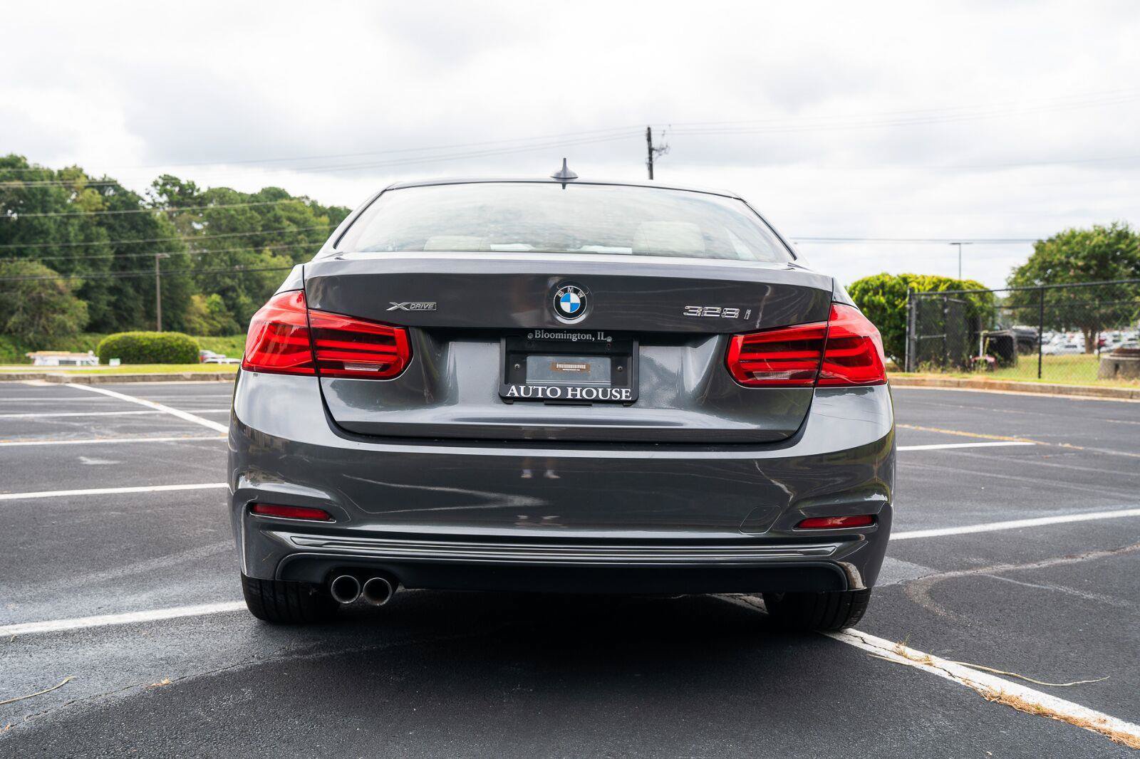 Used 2016 BMW 328i xDrive Sedan AWD/4WD image 7