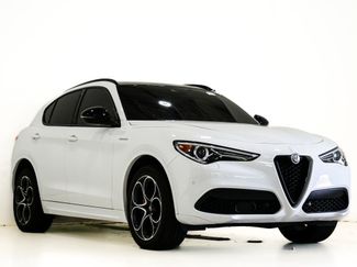 Used 2023 Alfa Romeo Stelvio Veloce AWD/4WD video 1