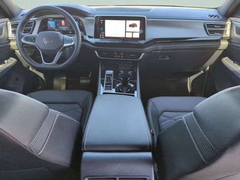 New 2025 Volkswagen Atlas Cross Sport SE AWD/4WD image 25