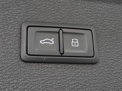 Certified 2023 Audi Q5 2.0T Premium Plus w/ Premium Plus Package image 27