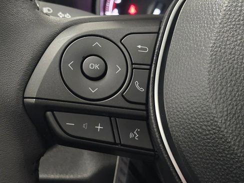 New 2025 Toyota RAV4 XLE image 33