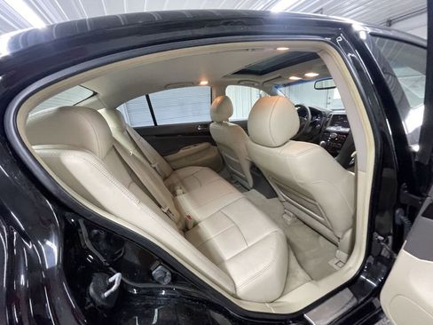 Used 2013 INFINITI G37 x Sedan w/ Premium Pkg image 11
