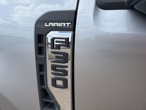 Used 2024 Ford F350 Lariat w/ FX4 Off-Road Package image 13