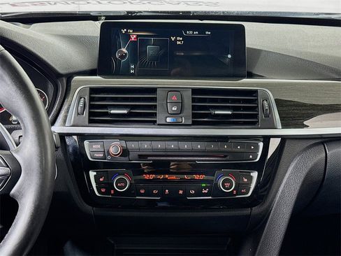 Used 2016 BMW 340i xDrive Sedan image 15