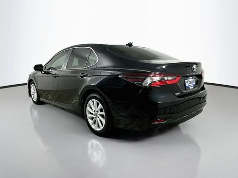 Used 2021 Toyota Camry LE FWD image 34