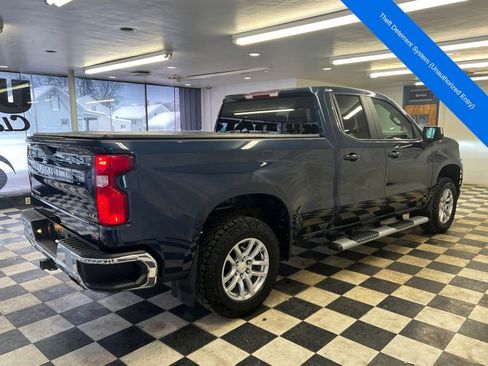 Used 2021 Chevrolet Silverado 1500 LT w/ Z71 Off-Road Package image 18