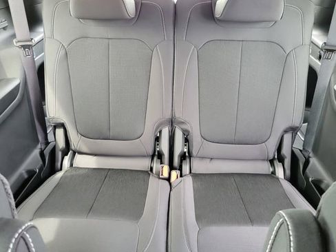 New 2025 Jeep Grand Cherokee L Laredo w/ Luxury Tech Group I image 11