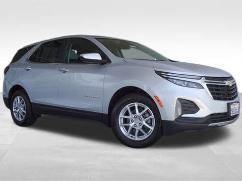 Used 2022 Chevrolet Equinox LT image 4