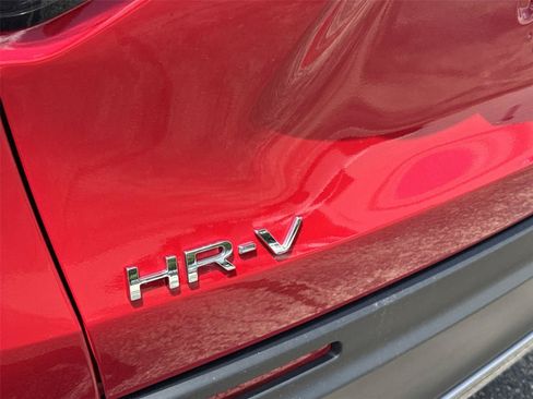 Used 2024 Honda HR-V Sport image 11