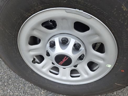 New 2026 GMC Sierra 3500 Pro w/ Convenience Package image 10