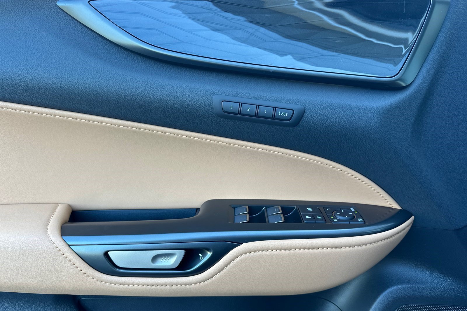 New 2026 Lexus NX 350 AWD w/ Premium Package image 13