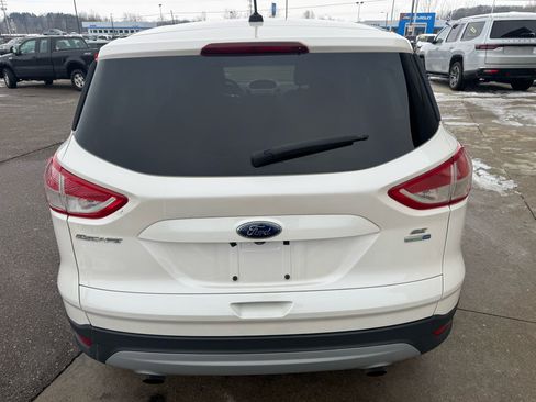 Used 2014 Ford Escape SE image 6