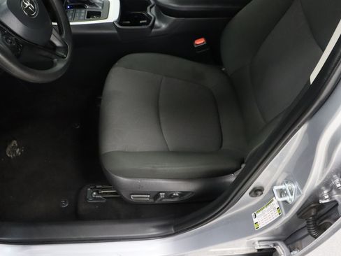 Used 2025 Toyota RAV4 XLE w/ Convenience Package AWD/4WD image 15