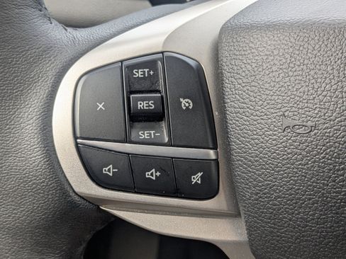 Used 2023 Ford Explorer XLT w/ Equipment Group 202A image 27