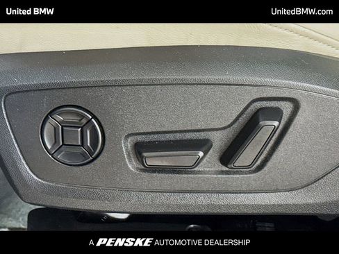 Used 2023 Audi Q3 2.0T Premium Plus w/ Premium Plus Package image 4