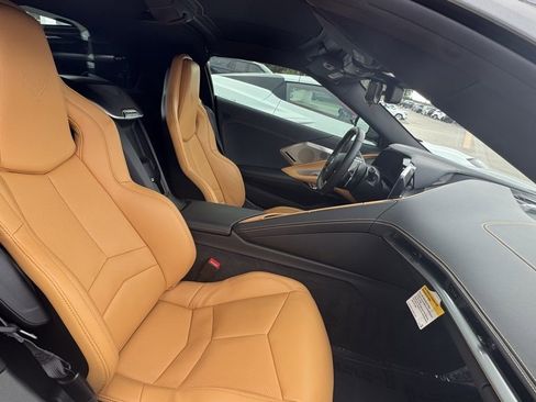 Used 2023 Chevrolet Corvette Stingray Preferred Cpe w/ 2LT image 6