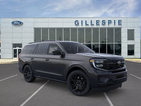 New 2025 Ford Expedition Platinum w/ Stealth Appearance Package image 7