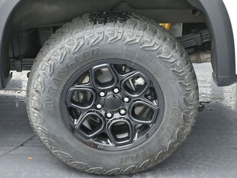 Used 2024 Chevrolet Silverado 1500 ZR2 w/ ZR2 Bison Edition image 36