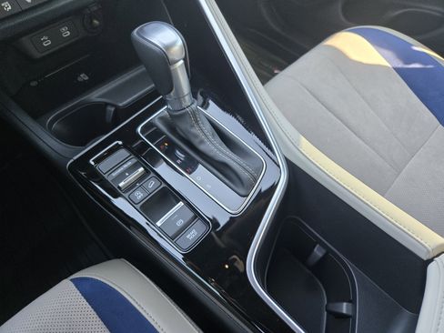 Certified 2025 Acura ADX A-Spec image 17