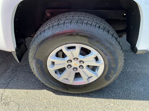 Used 2021 Chevrolet Colorado LT w/ Fleet Safety Package RWD image 6