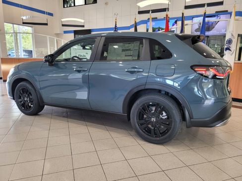 New 2026 Honda HR-V Sport image 6