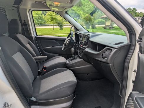 Used 2021 RAM ProMaster City Tradesman FWD image 16