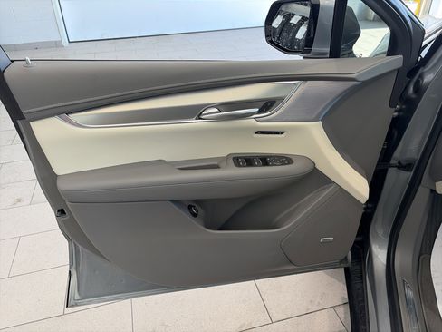Used 2023 Cadillac XT5 Premium Luxury w/ Technology Package FWD image 14